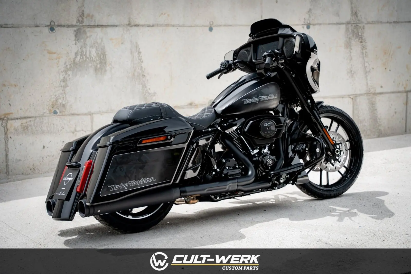 Harley-Davidson STREET GLIDE 24 "FADE CAMOU" LUFT by Cult-Werk