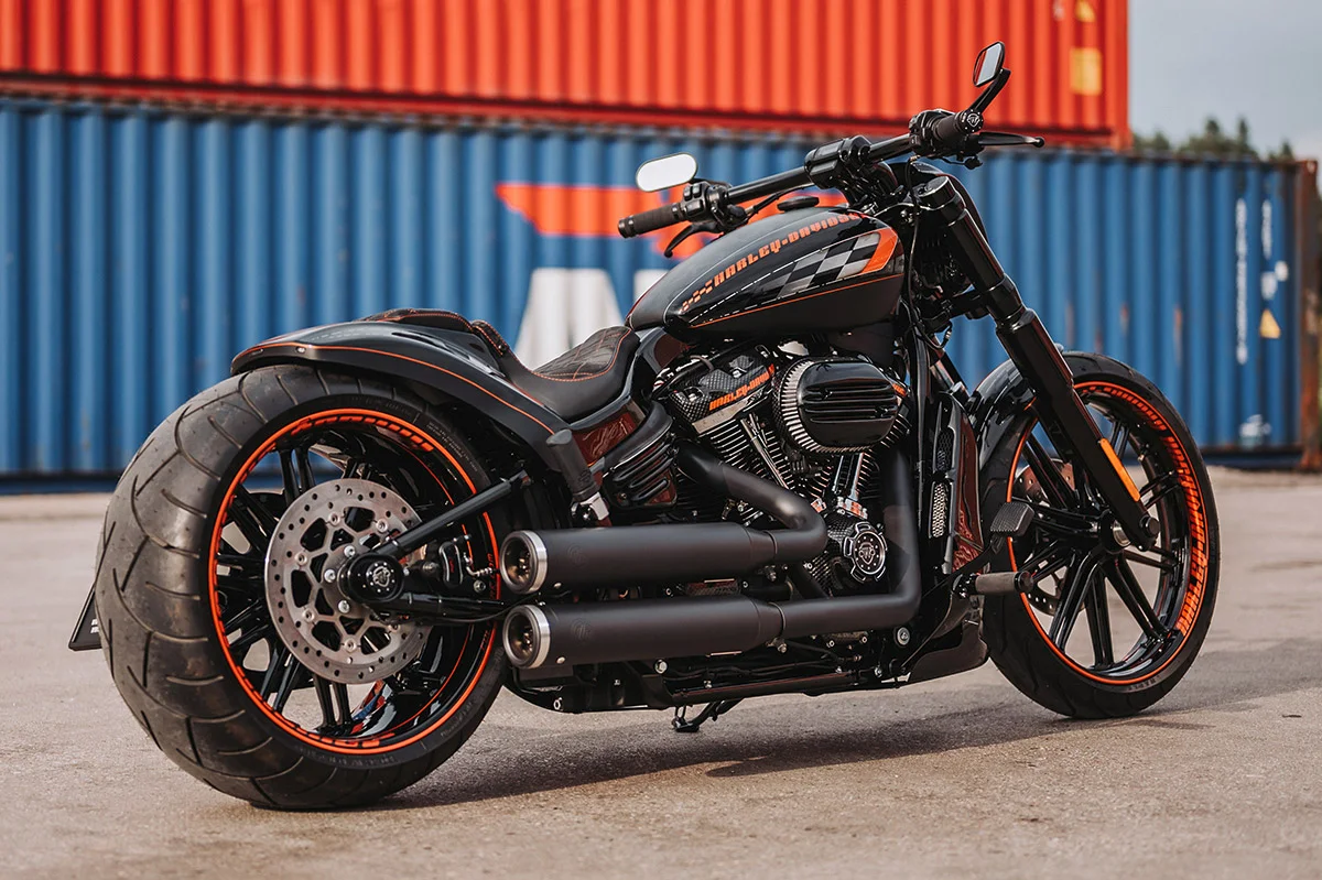 Rear conversion RACING (suitable for Harley-Davidson models: Breakout from 2018)