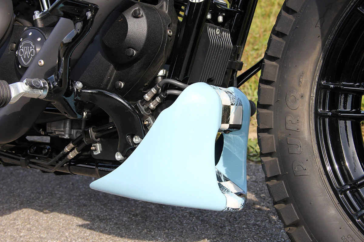 Front spoiler BOBBER (suitable for Harley-Davidson models: all Sportster, glossy black)