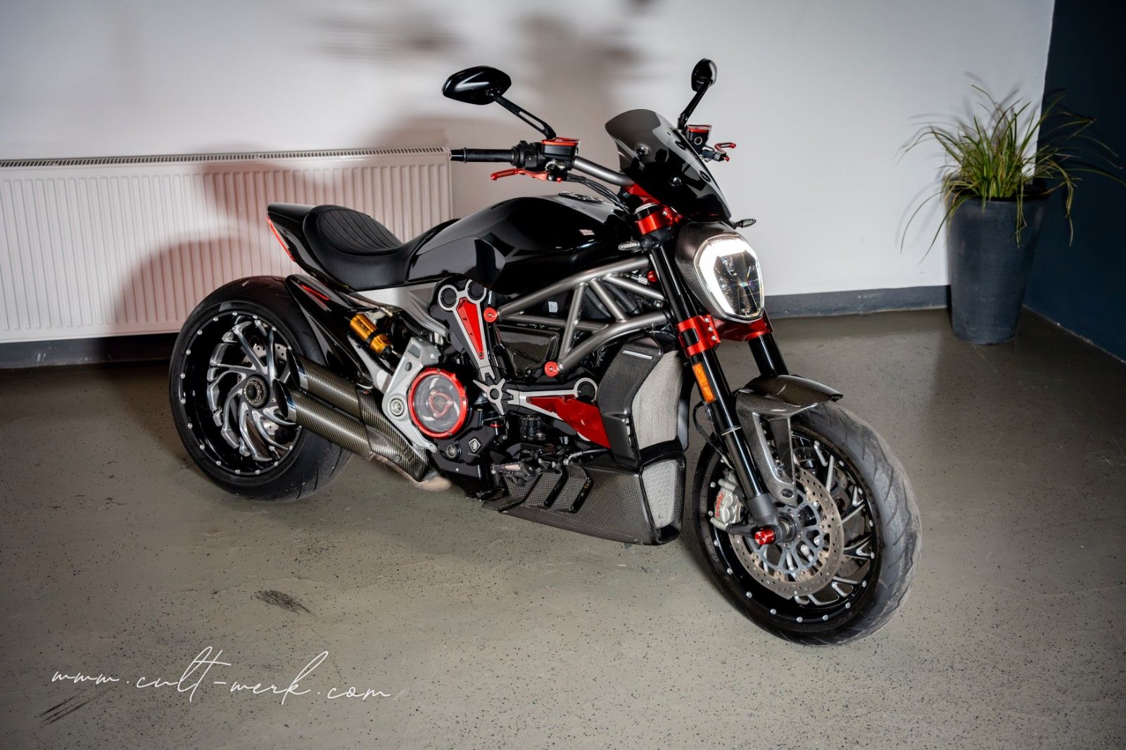 Ducati X DIAVEL S UNIKAT CARBON 10.000€+ RECHNUNGEN