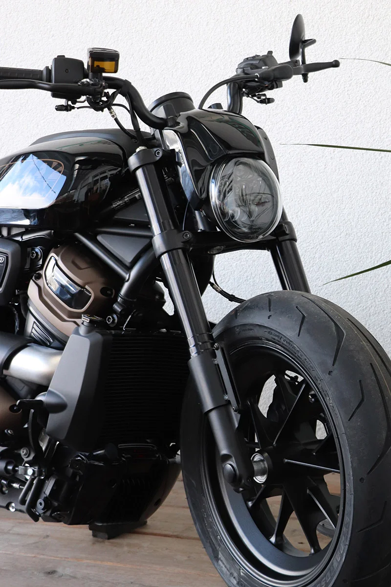 Scheinwerfer Kit NRS STYLE inkl. LED Scheinwerfer (passend für Harley-Davidson Modelle: Sportster S ab 2021)