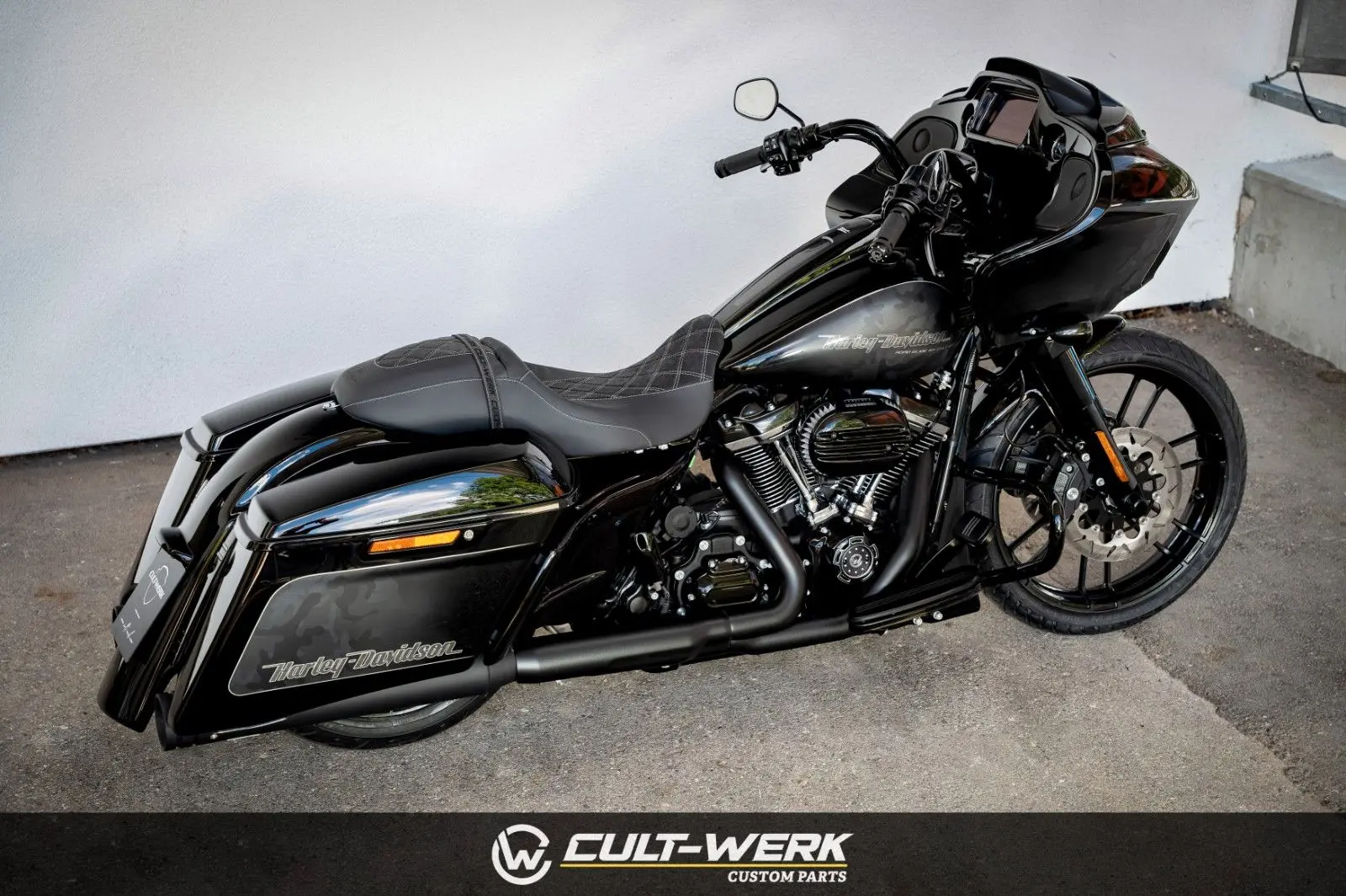 Harley-Davidson ROAD GLIDE SPECIAL 21" LUFT KLAPPE - CULT-WERK