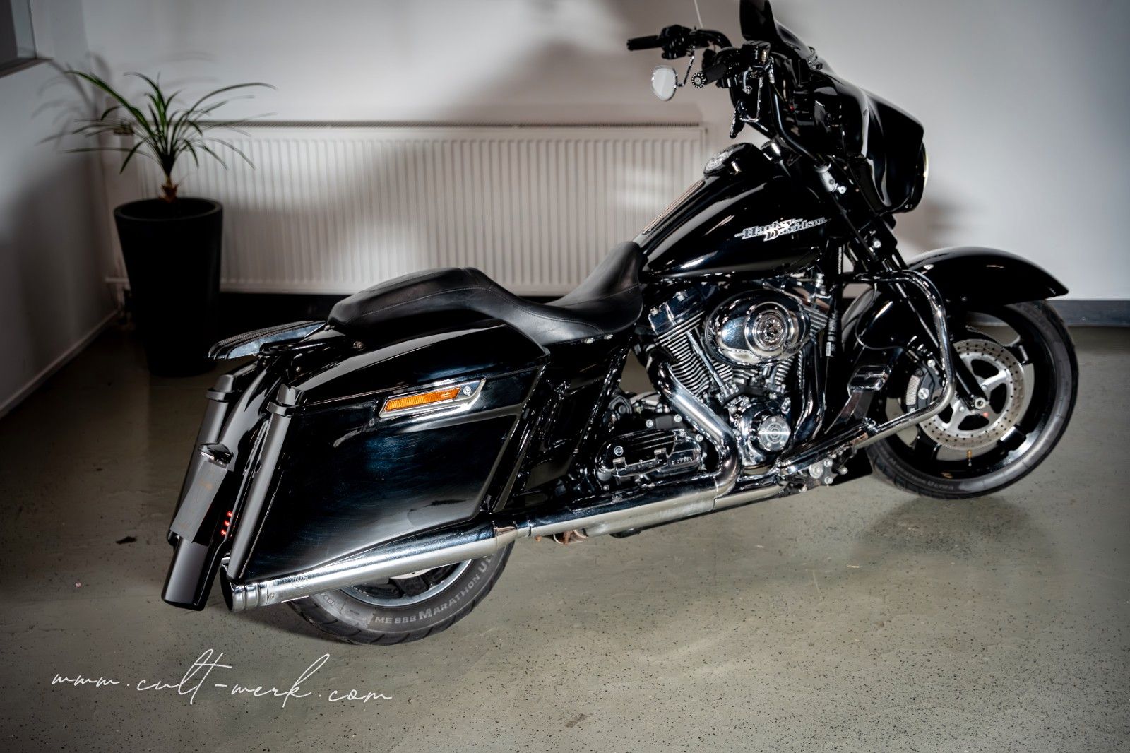 Harley-Davidson Street Glide TC103 APE KESSTECH LED HECK CVO