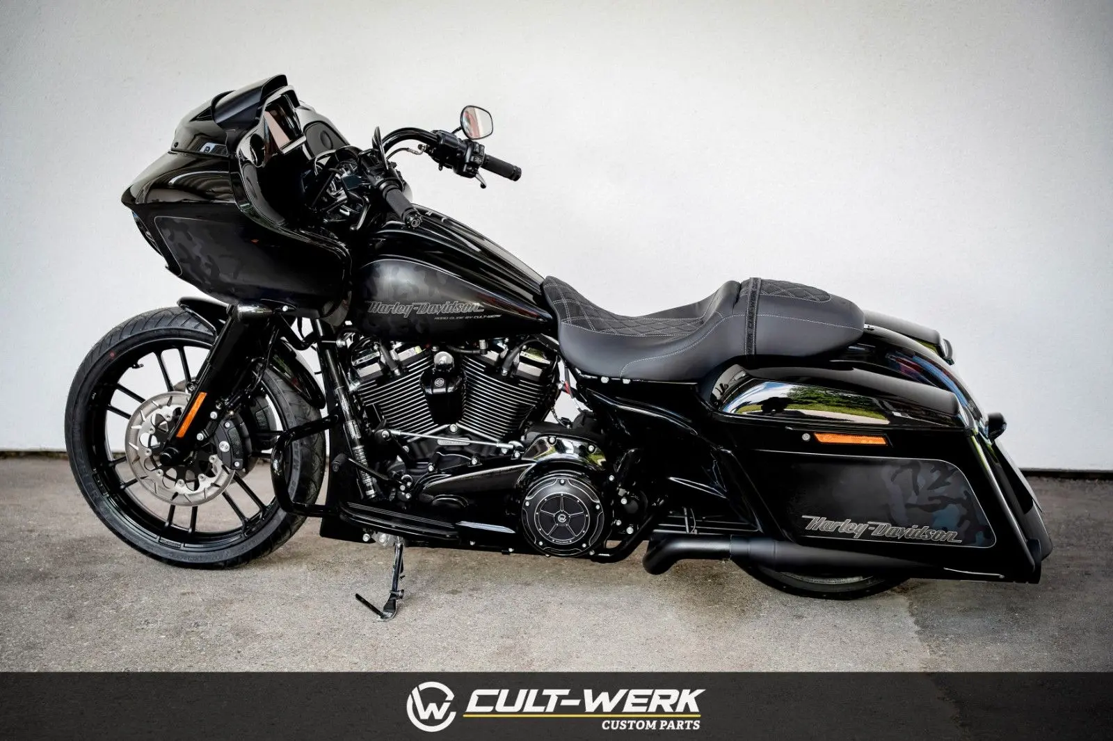 Harley-Davidson ROAD GLIDE SPECIAL 21" LUFT KLAPPE - CULT-WERK