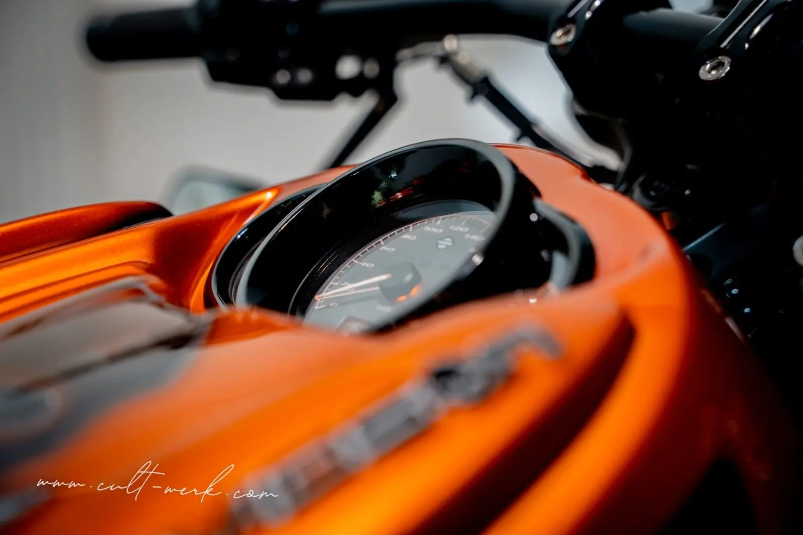 Harley-Davidson V-Rod Night Rod Special "Orange Racer" by CW