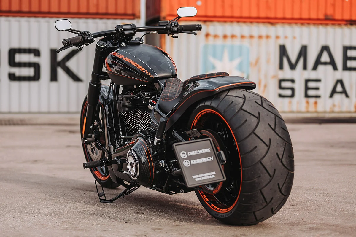 Heckumbau RACING (passend für Harley-Davidson Modelle: Breakout ab 2018)