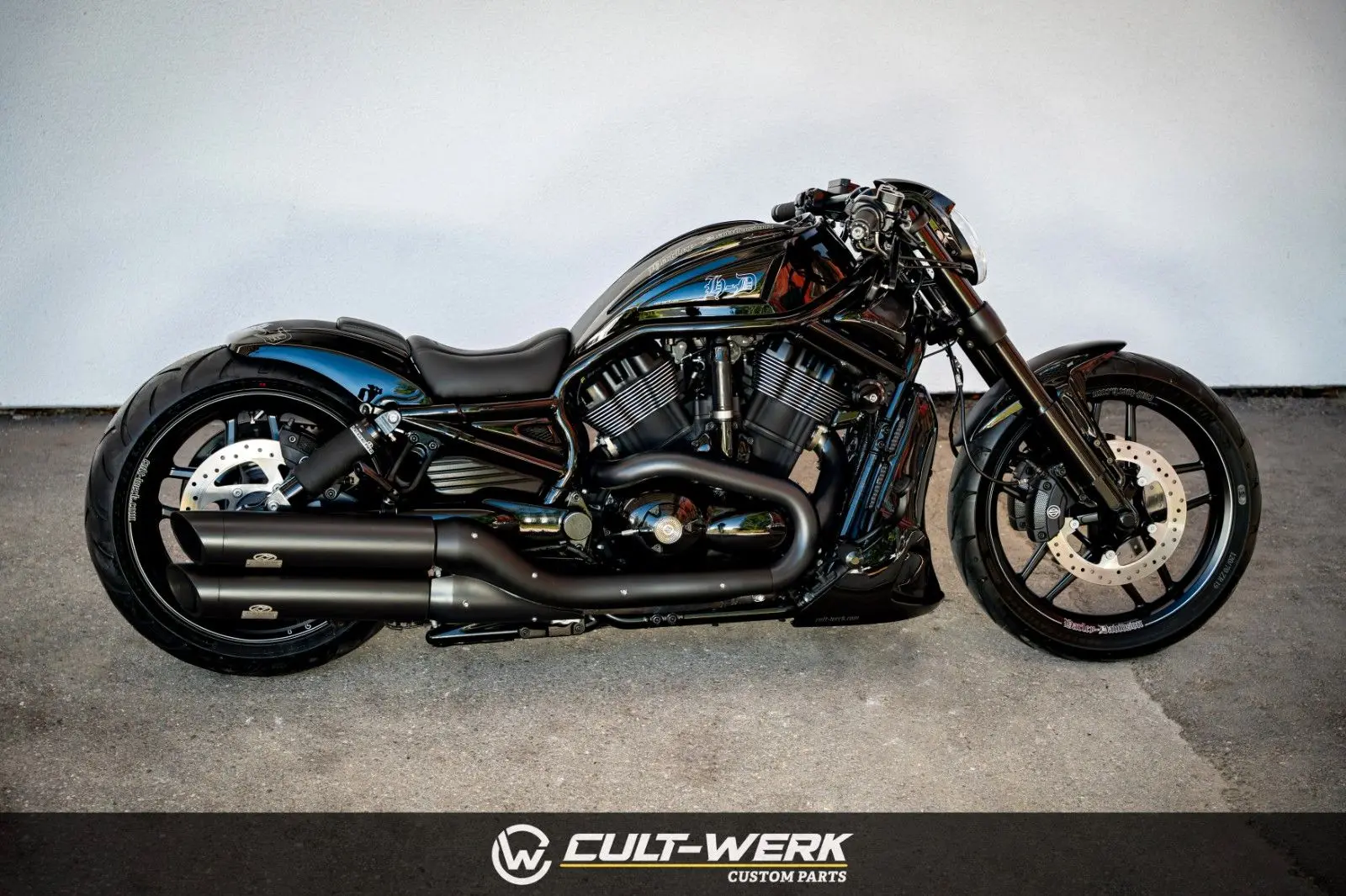 Harley-Davidson V-Rod Night Rod Special "Black Camouflage Fade"