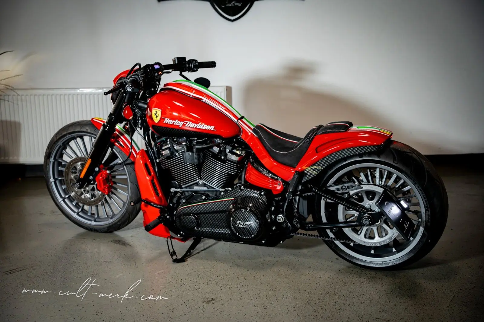 Harley-Davidson Breakout 117 24 FERRARI by CULT-WERK UNIKAT