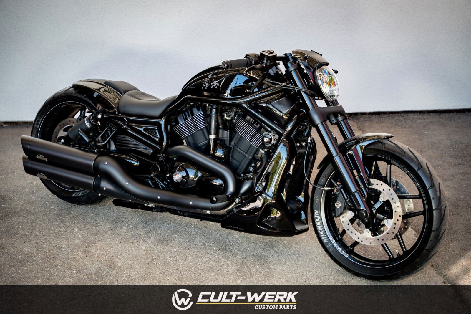 Harley-Davidson V-Rod Night Rod Special "Black Camouflage Fade"