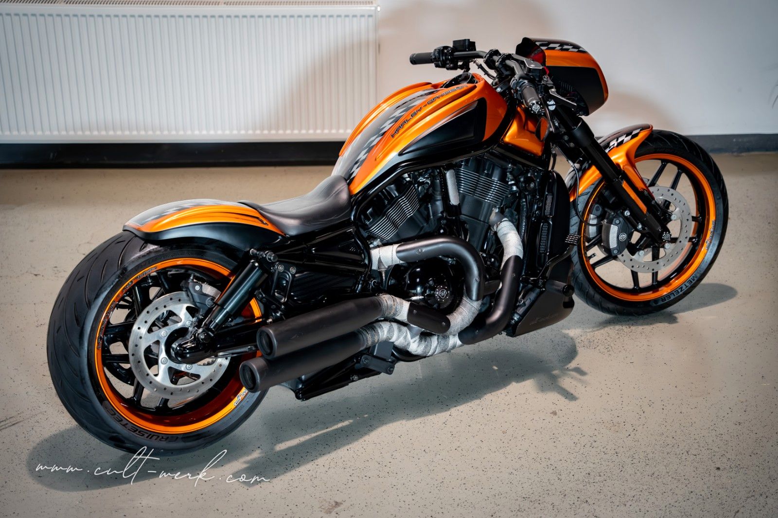 Harley-Davidson V-Rod Night Rod Special "Orange Racer" by CW