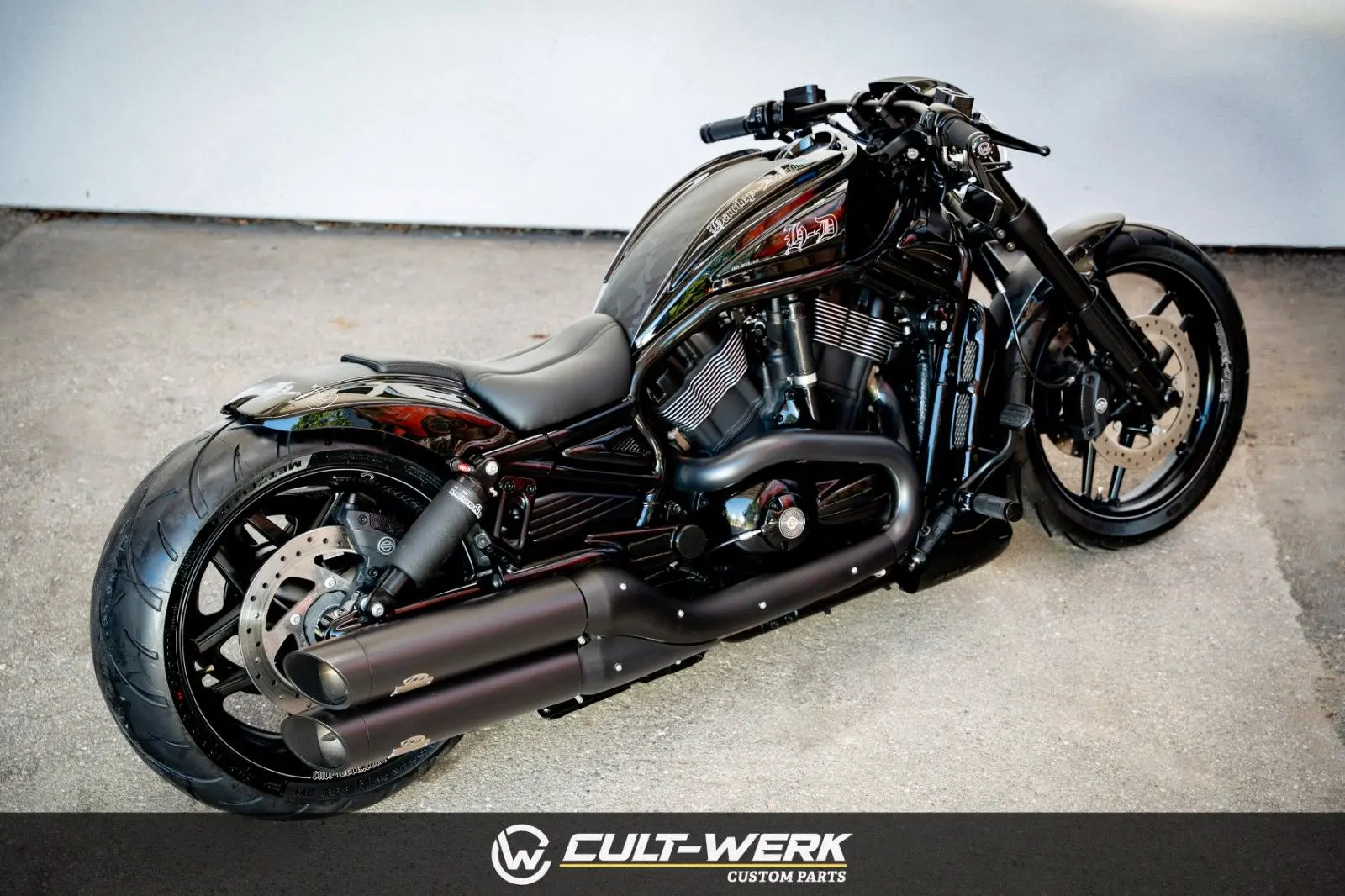 Harley-Davidson V-Rod Night Rod Special "Black Camouflage Fade"