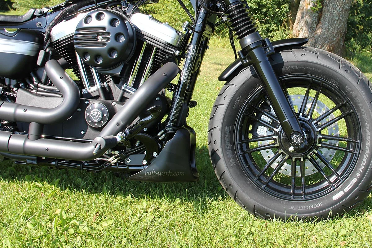 Front spoiler BOBBER (suitable for Harley-Davidson models: all Sportster, glossy black)