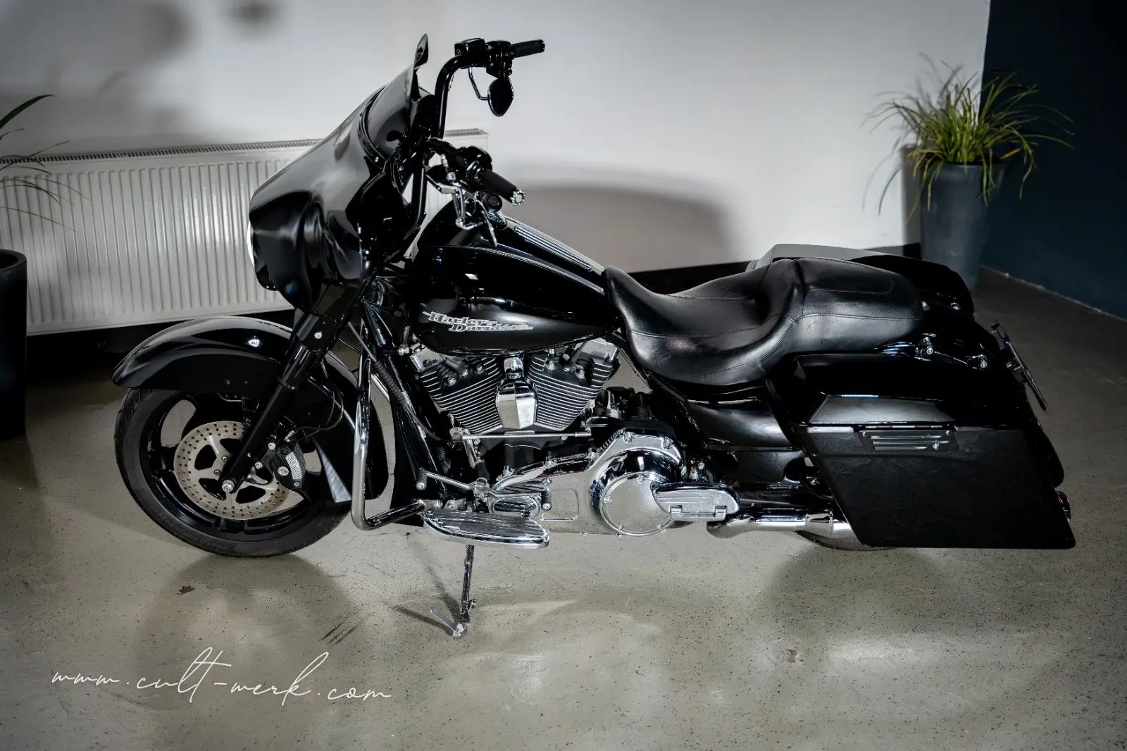 Harley-Davidson Street Glide TC103 APE KESSTECH CVO LED