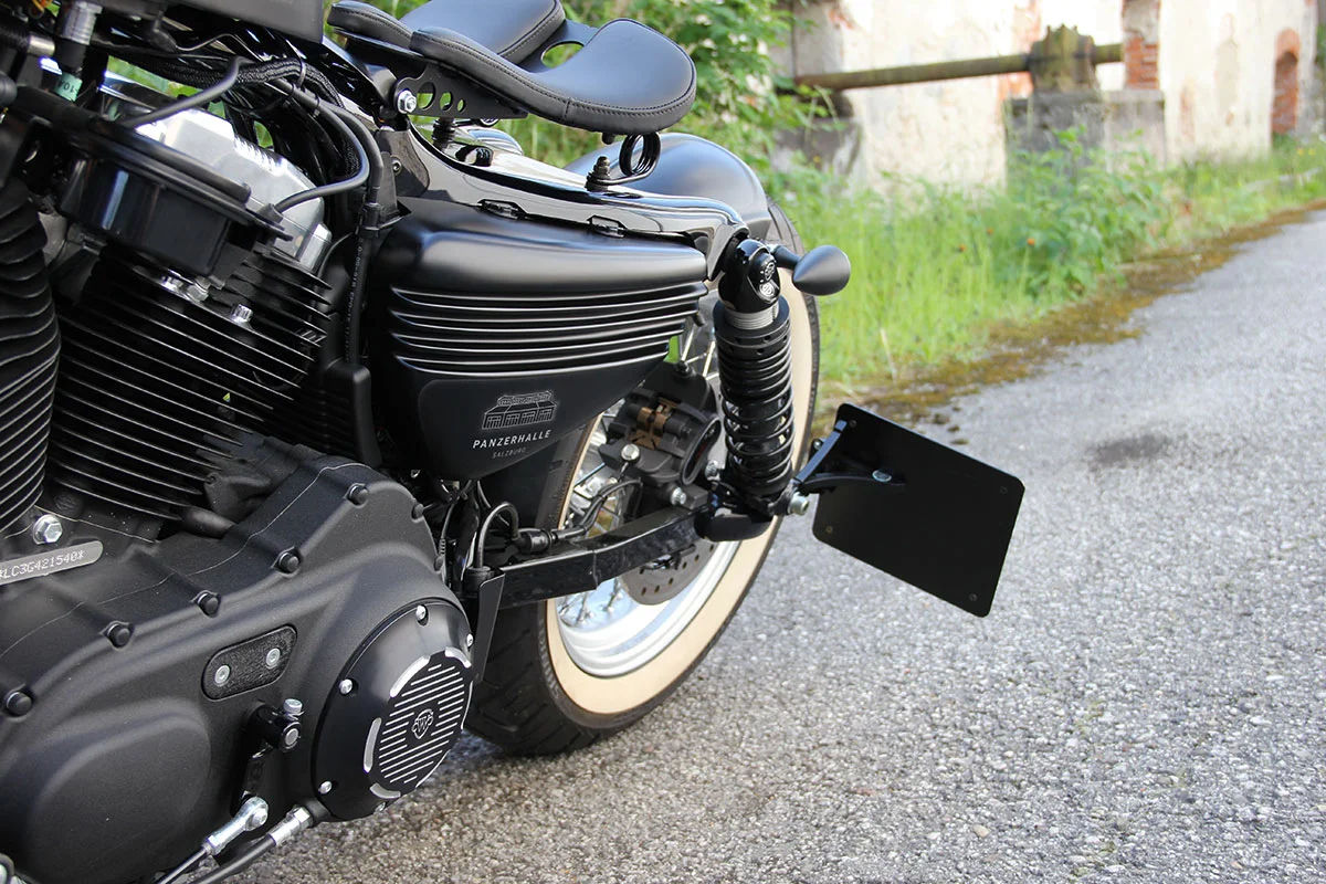 Seitendeckelset BOBBER (passend für Harley-Davidson Modelle: Sportster ab 2004 bis 2013, schwarz glänzend)