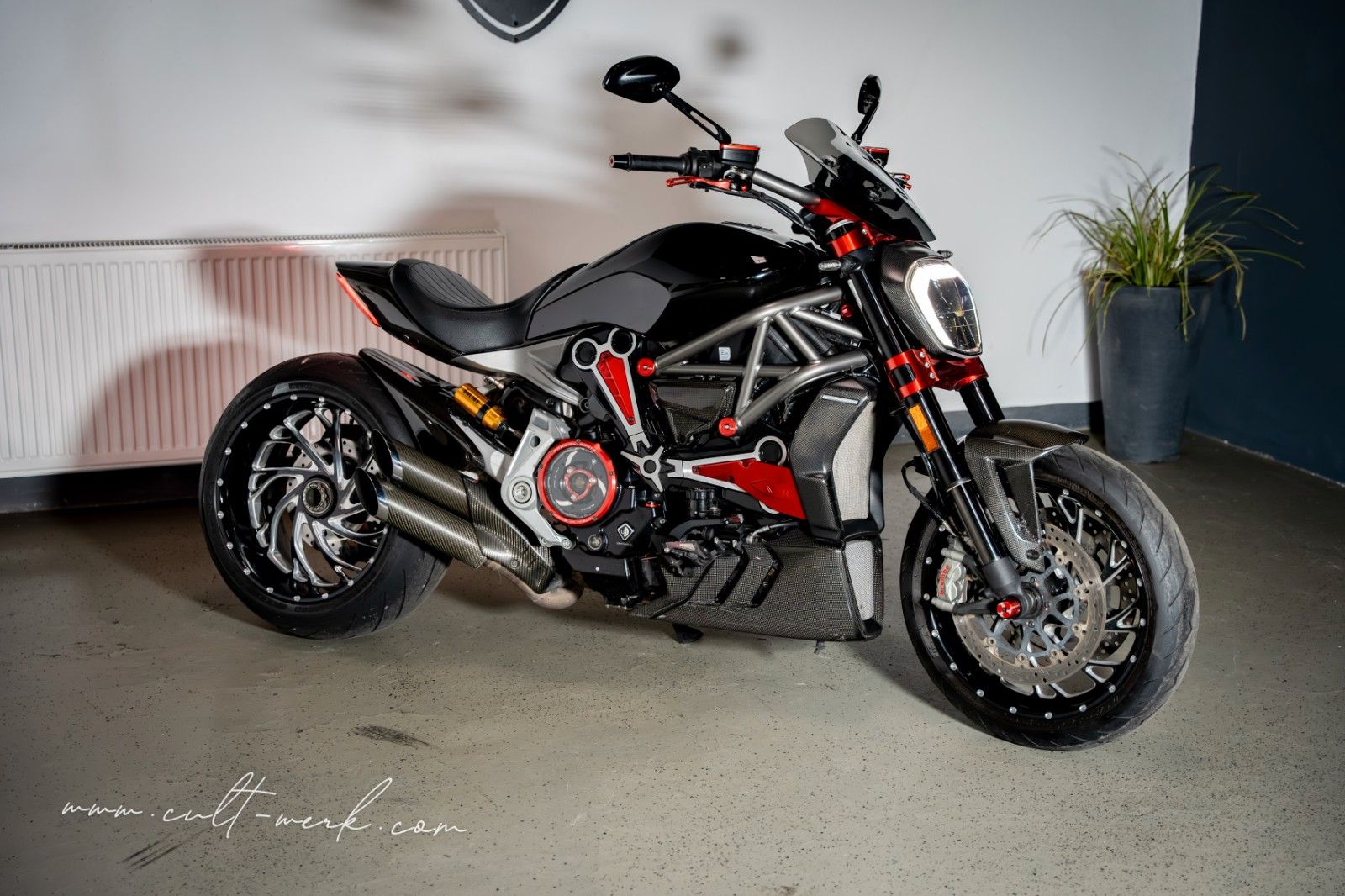 Ducati X DIAVEL S UNIKAT CARBON 10.000€+ RECHNUNGEN