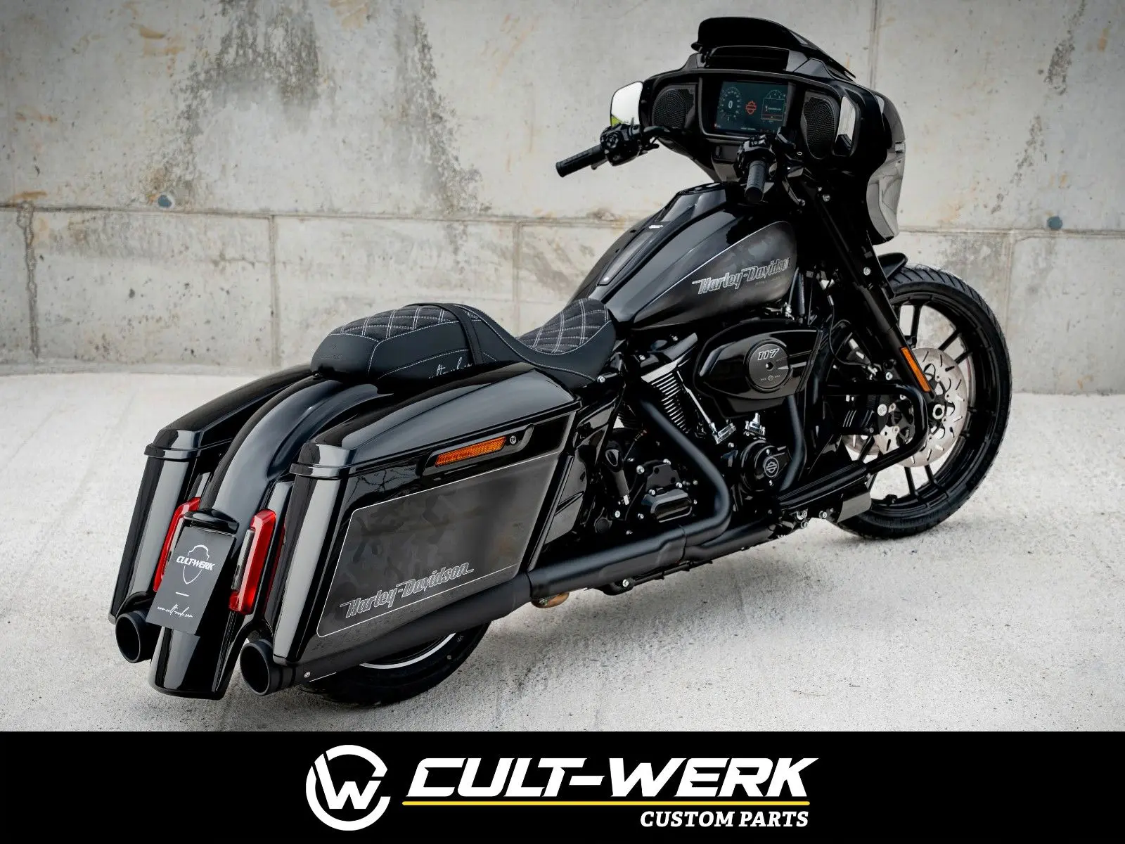 Harley-Davidson STREET GLIDE 24 "FADE CAMOU" LUFT by Cult-Werk