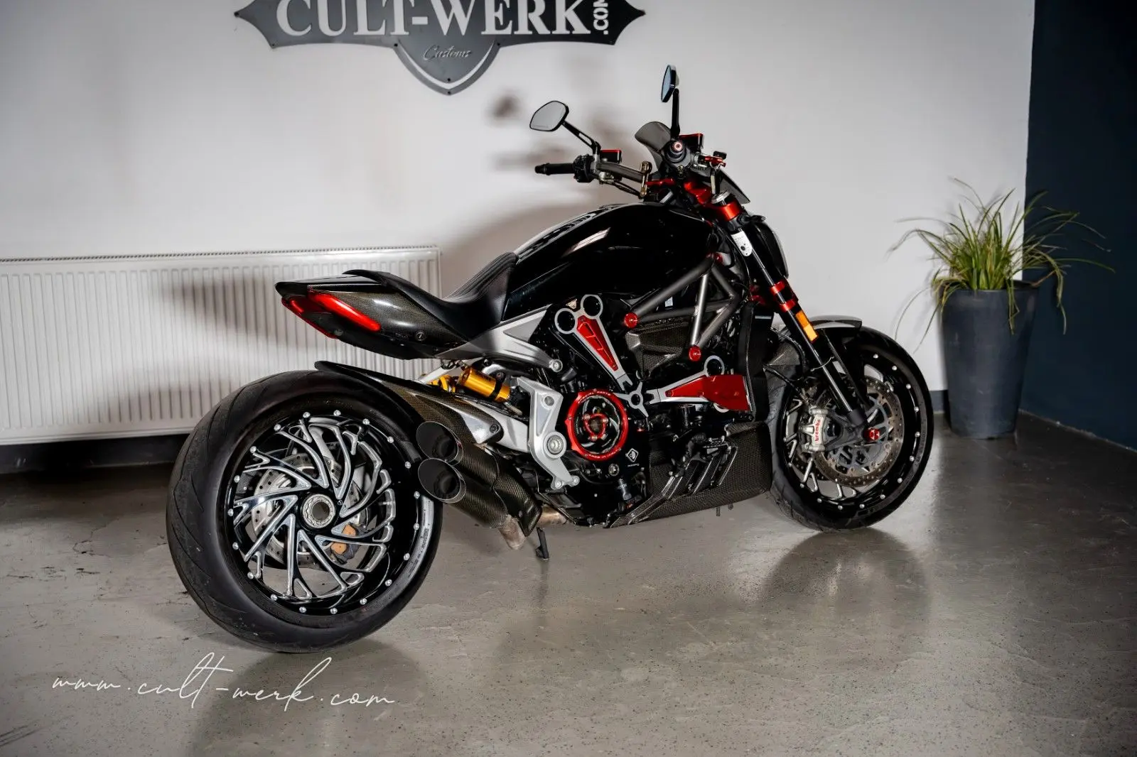 Ducati X DIAVEL S UNIKAT CARBON 10.000€+ RECHNUNGEN