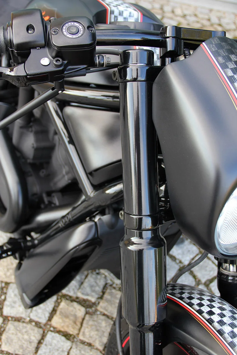 Upper fork cover (suitable for Harley-Davidson models: VRSC V-Rod from 2007 - 2011)