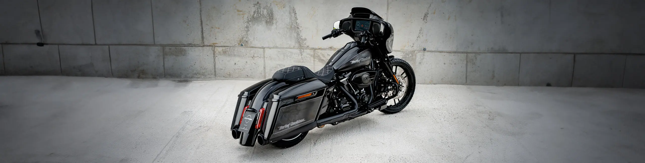 streetglide24-01_(1)