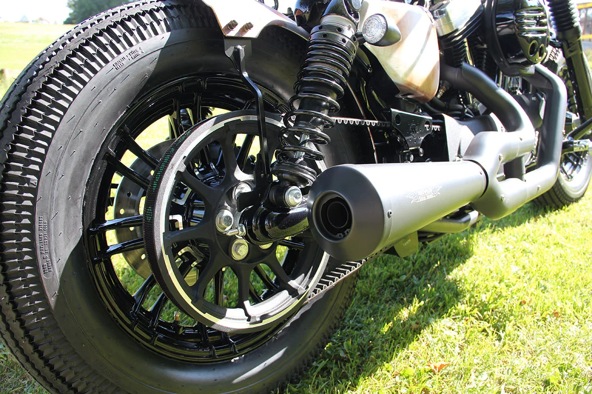 Rear axle cover (suitable for Harley-Davidson models: all Sportster from 2004)