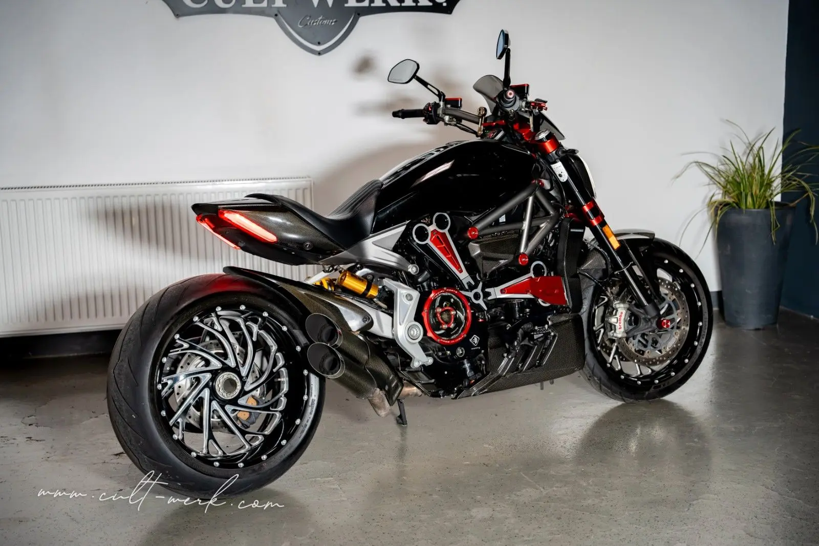 Ducati X DIAVEL S UNIKAT CARBON 10.000€+ RECHNUNGEN