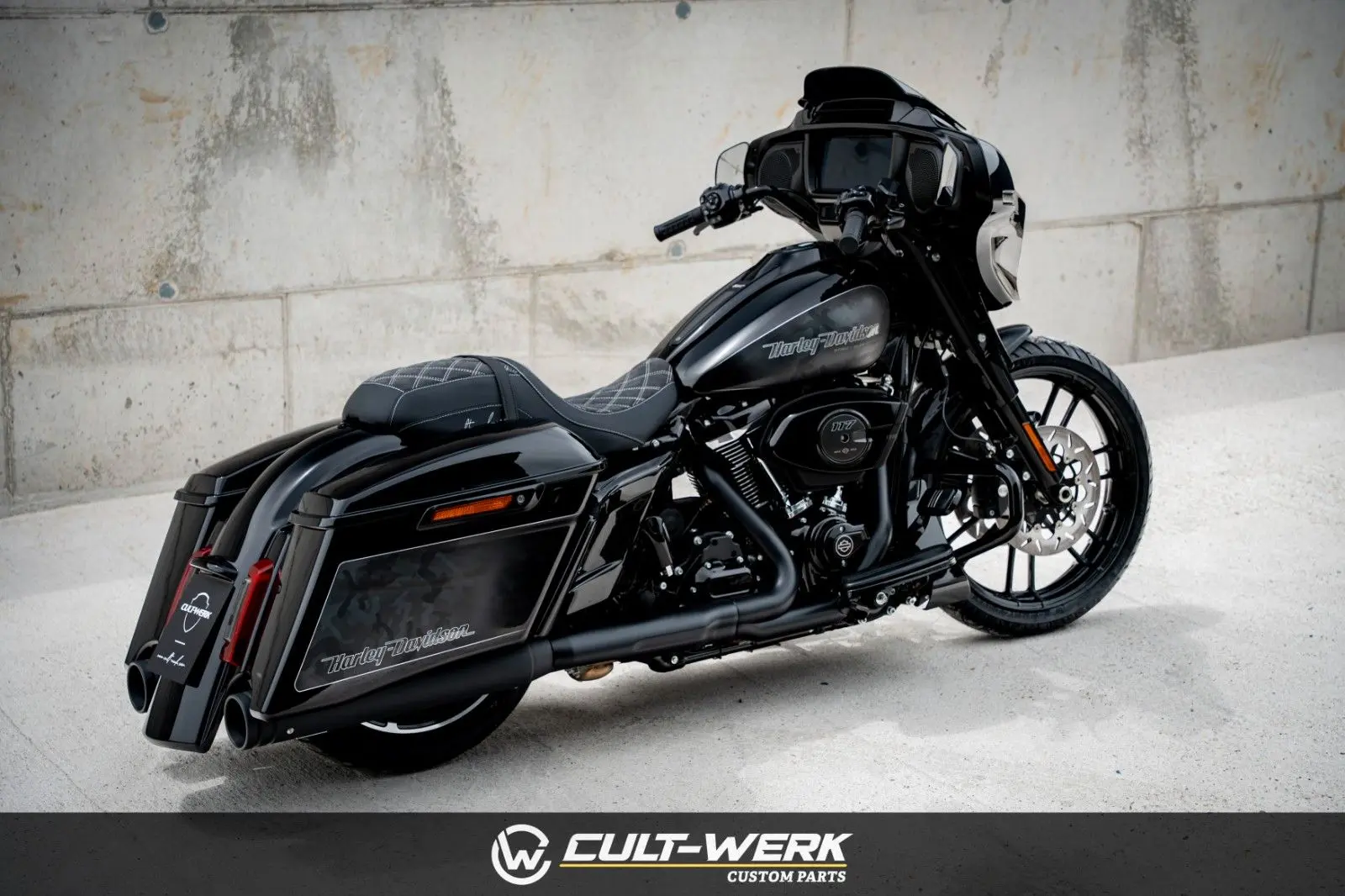 Harley-Davidson STREET GLIDE 24 "FADE CAMOU" LUFT by Cult-Werk