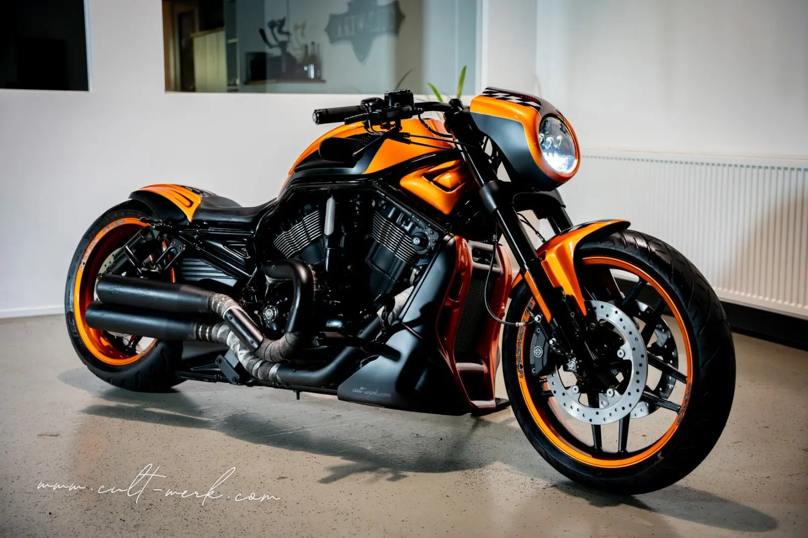 Harley-Davidson V-Rod Night Rod Special "Orange Racer" by CW