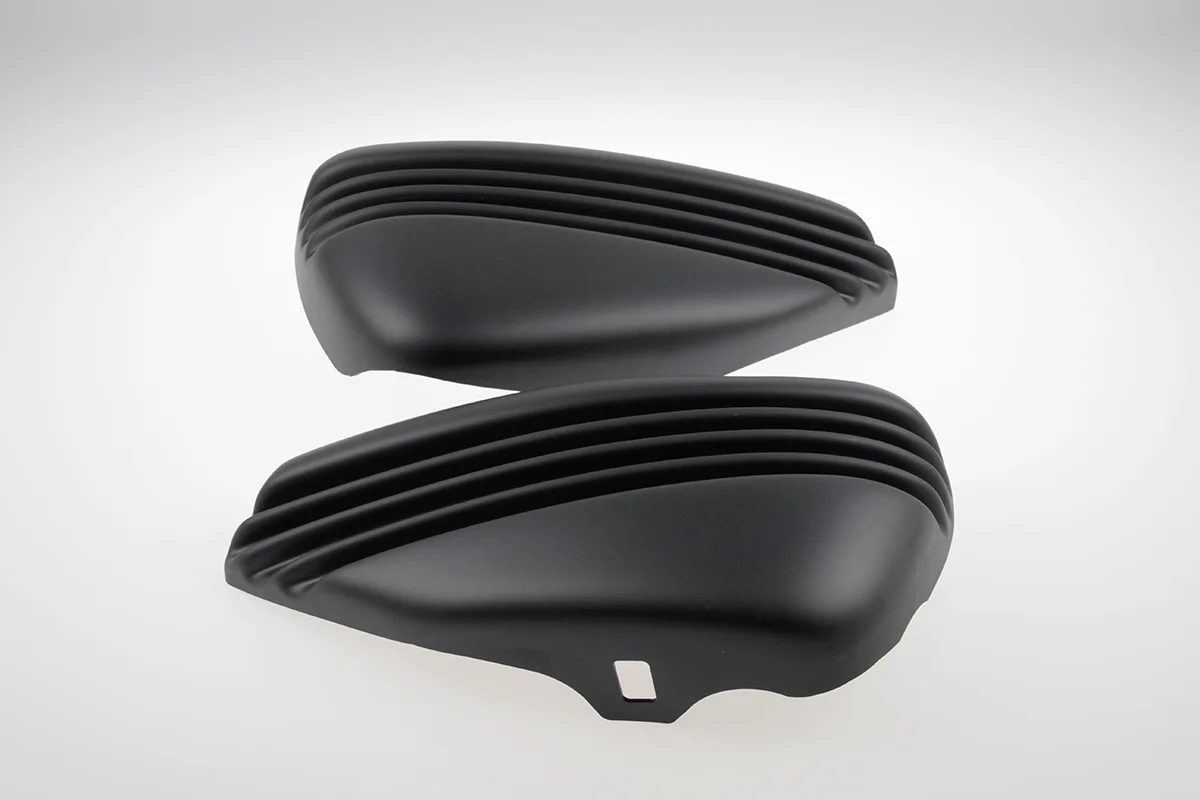 Side cover set BOBBER (suitable for Harley-Davidson models: Sportster from 2004 to 2013, paintable)