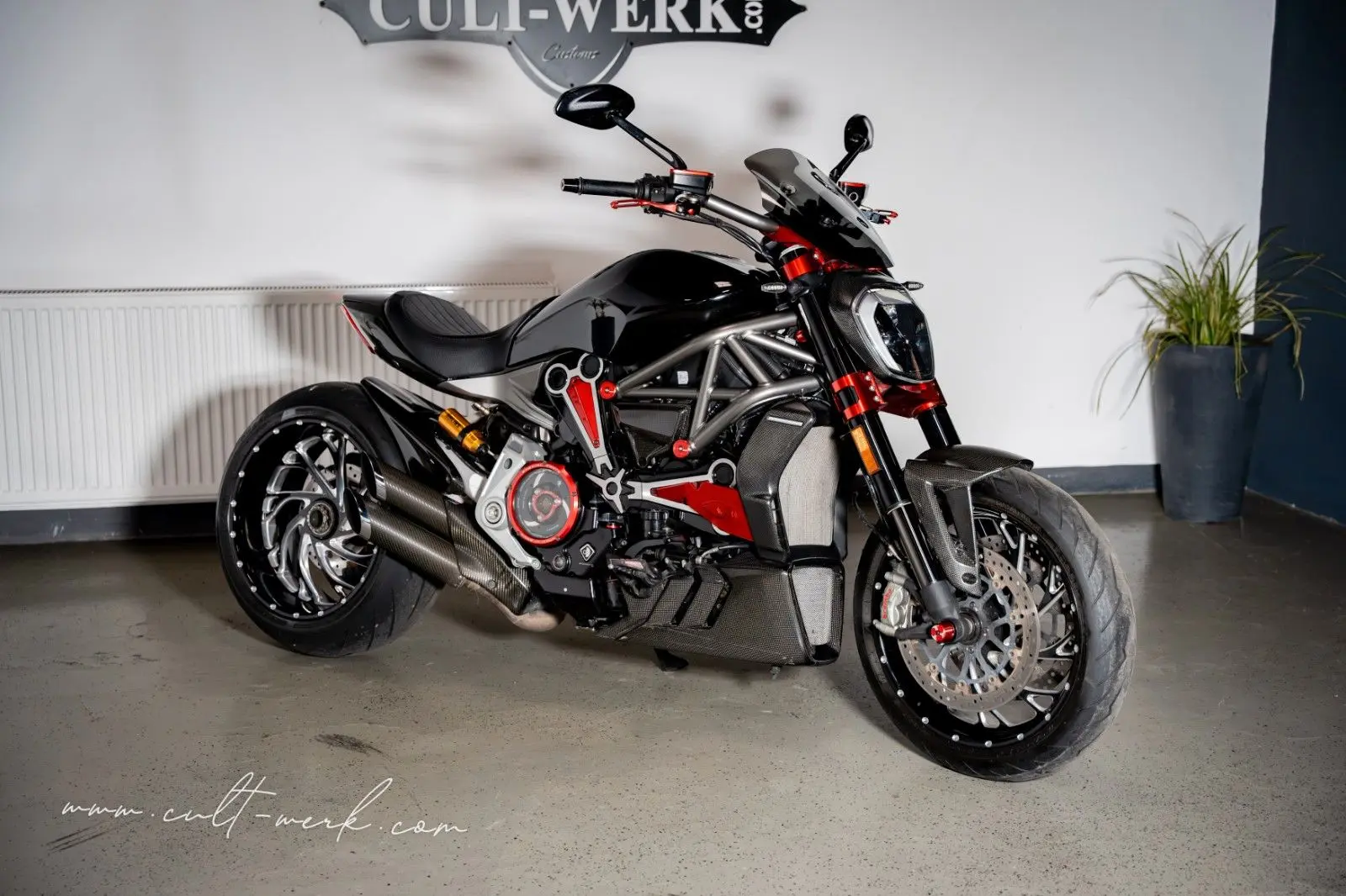 Ducati X DIAVEL S UNIKAT CARBON 10.000€+ RECHNUNGEN