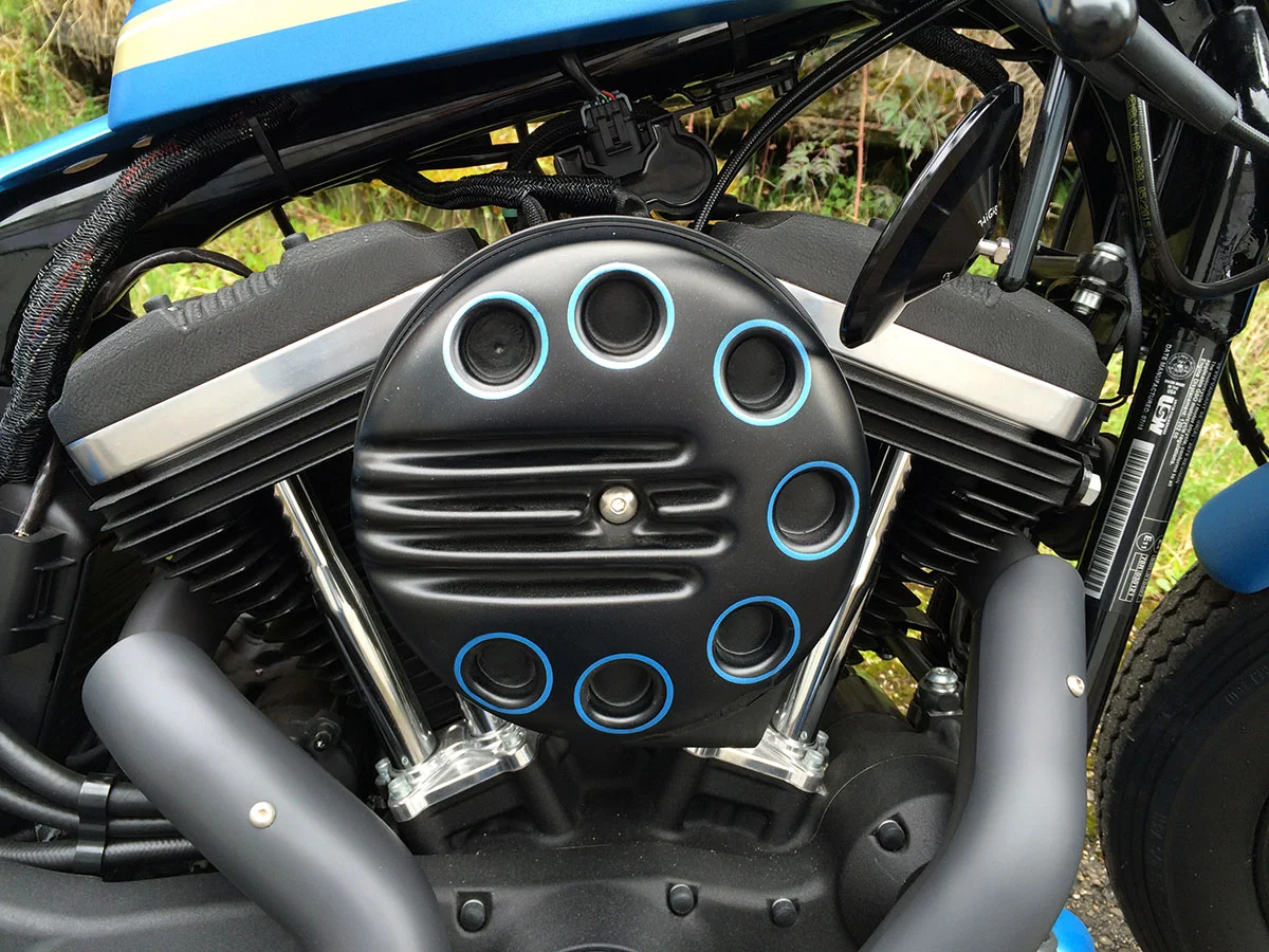 Air filter cover SLOTTED (suitable for Harley-Davidson models: Sportster from 2016 to current, paintable)