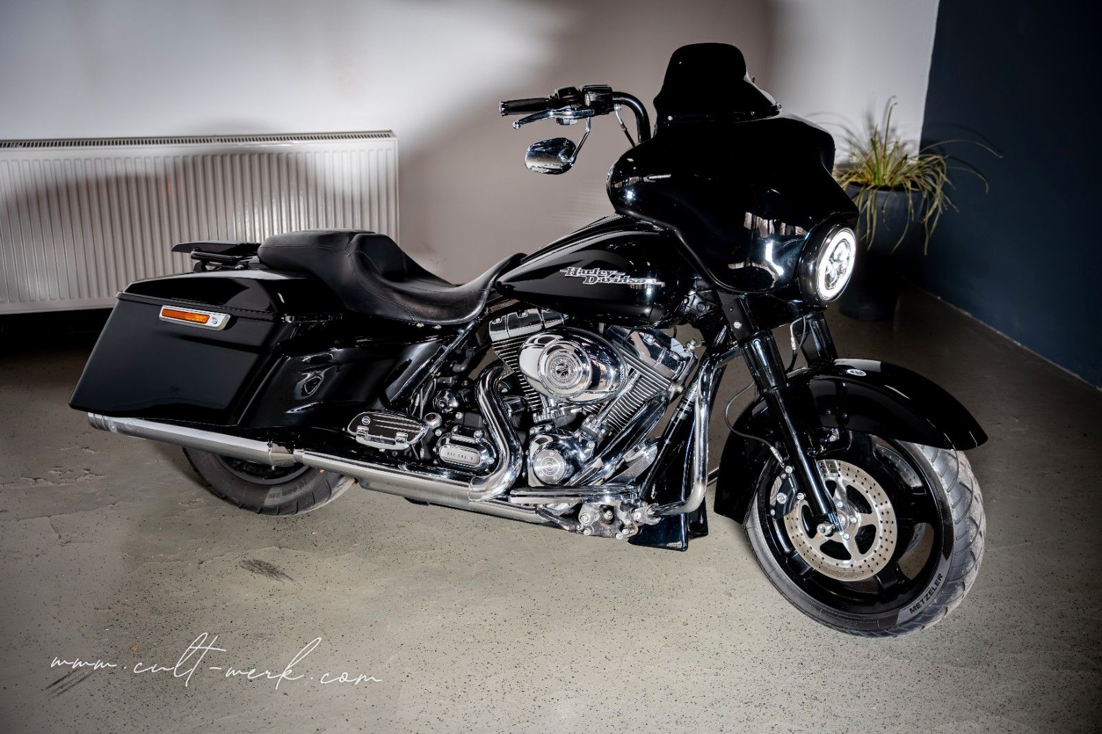 Harley-Davidson Street Glide TC103 APE KESSTECH LED HECK CVO