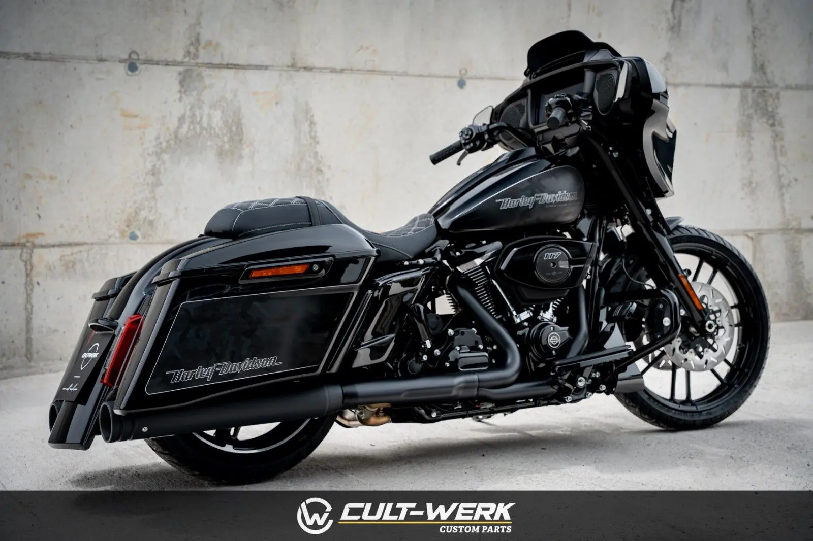 Harley-Davidson STREET GLIDE 24 "FADE CAMOU" LUFT by Cult-Werk