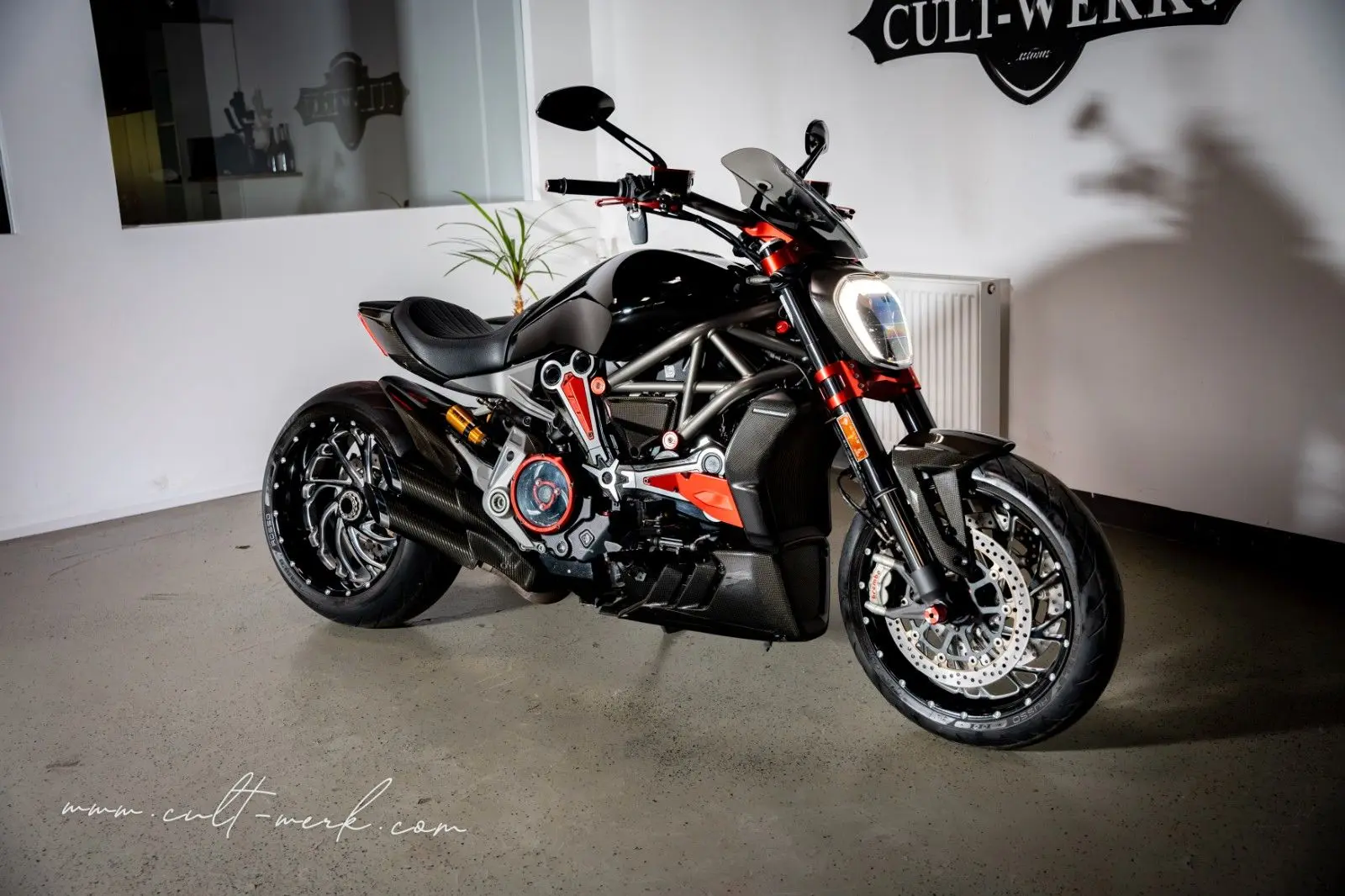 Ducati X DIAVEL S UNIKAT CARBON 10.000€+ RECHNUNGEN