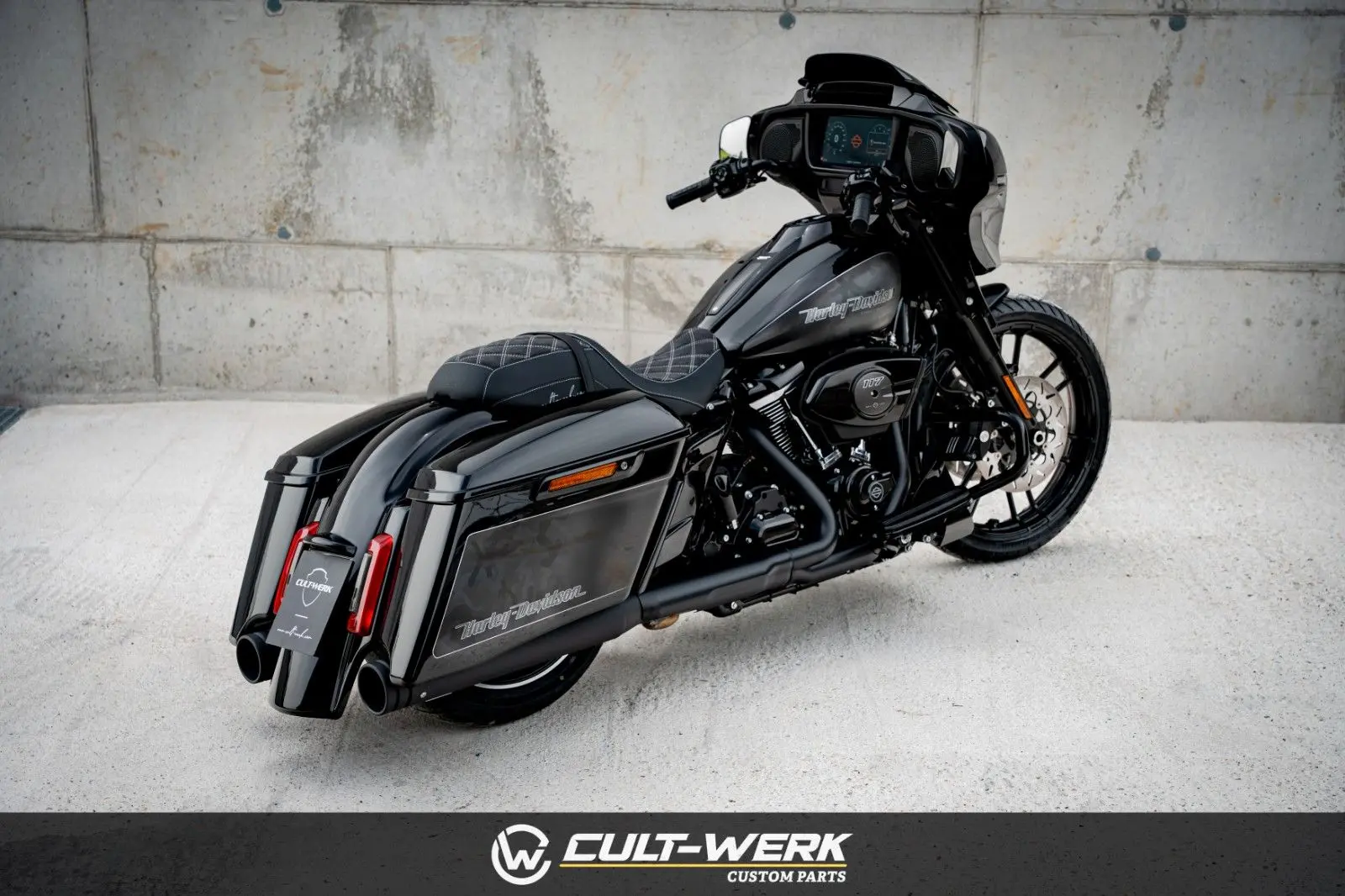 Harley-Davidson STREET GLIDE 24 "FADE CAMOU" LUFT by Cult-Werk