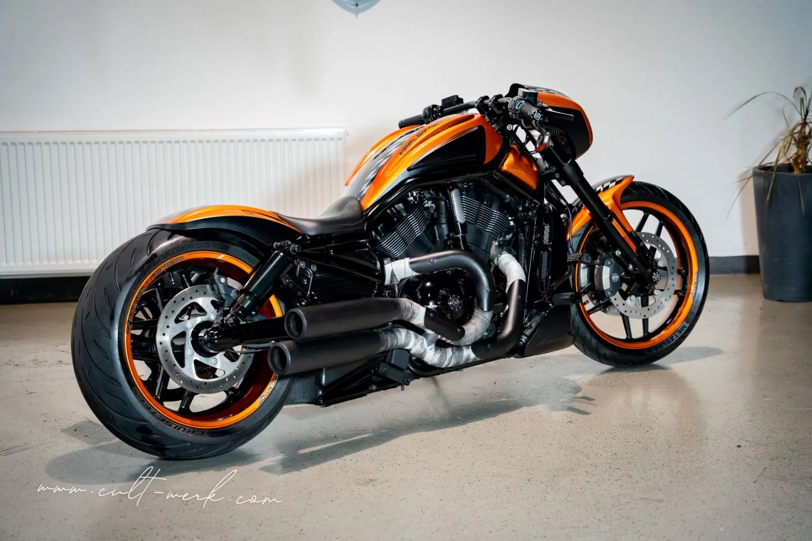 Harley-Davidson V-Rod Night Rod Special "Orange Racer" by CW