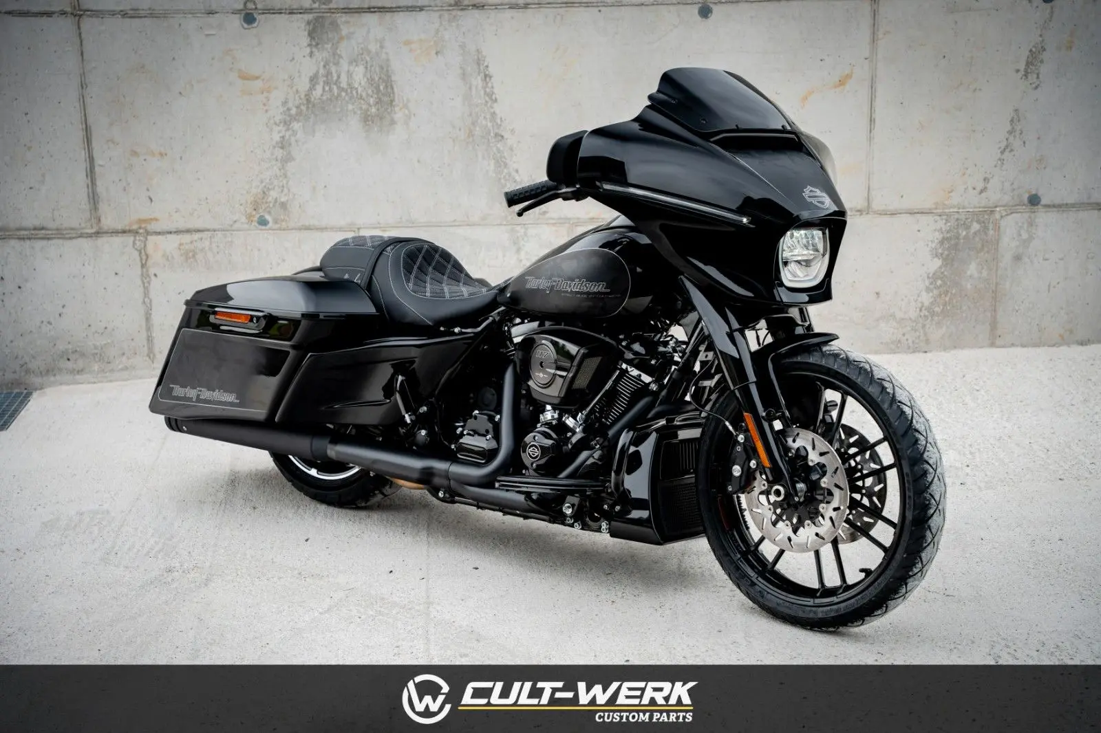 Harley-Davidson STREET GLIDE 24 "FADE CAMOU" LUFT by Cult-Werk