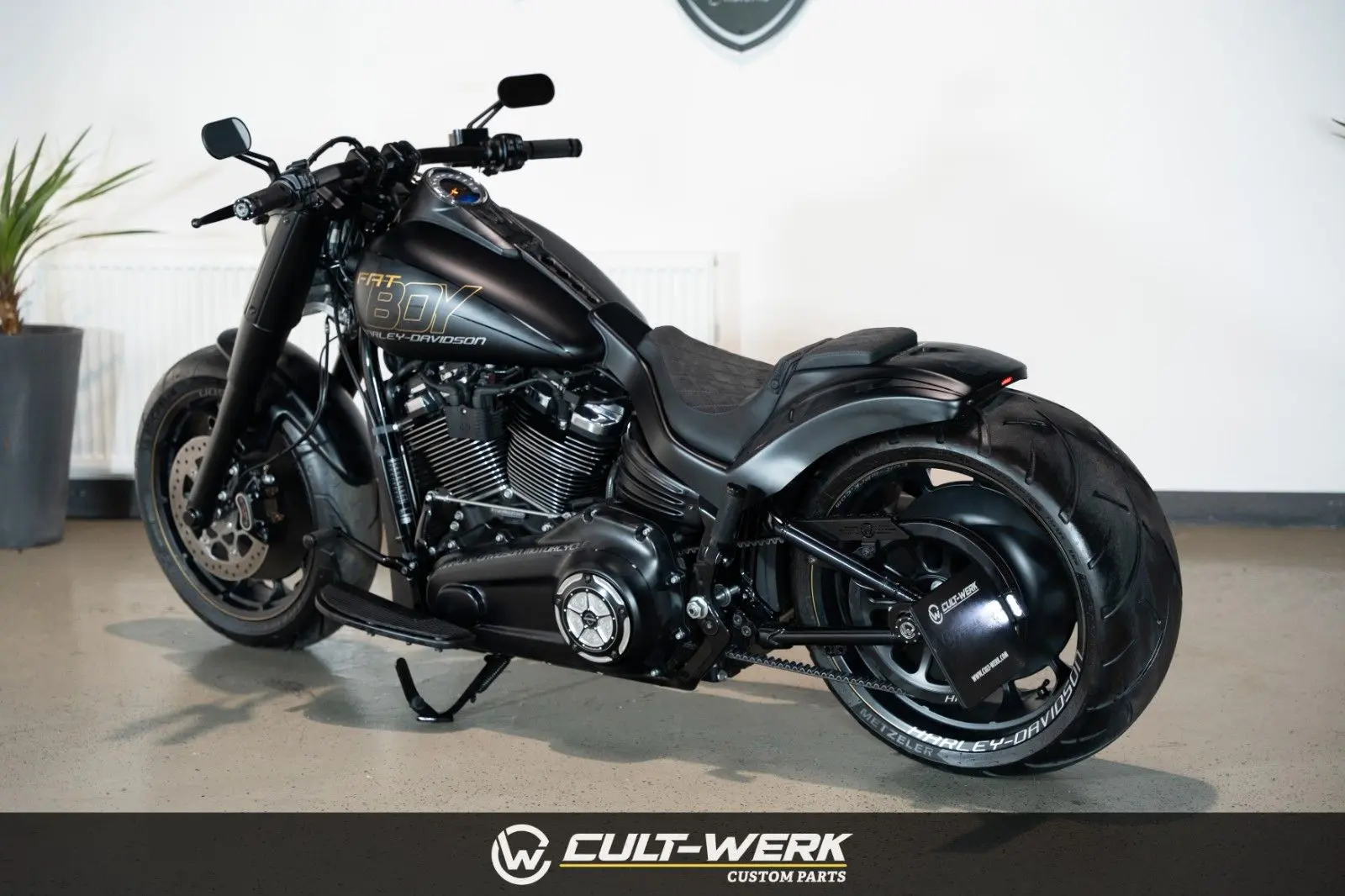 Harley-Davidson Fat Boy 114 "Black Camouflage" by Cult-Werk