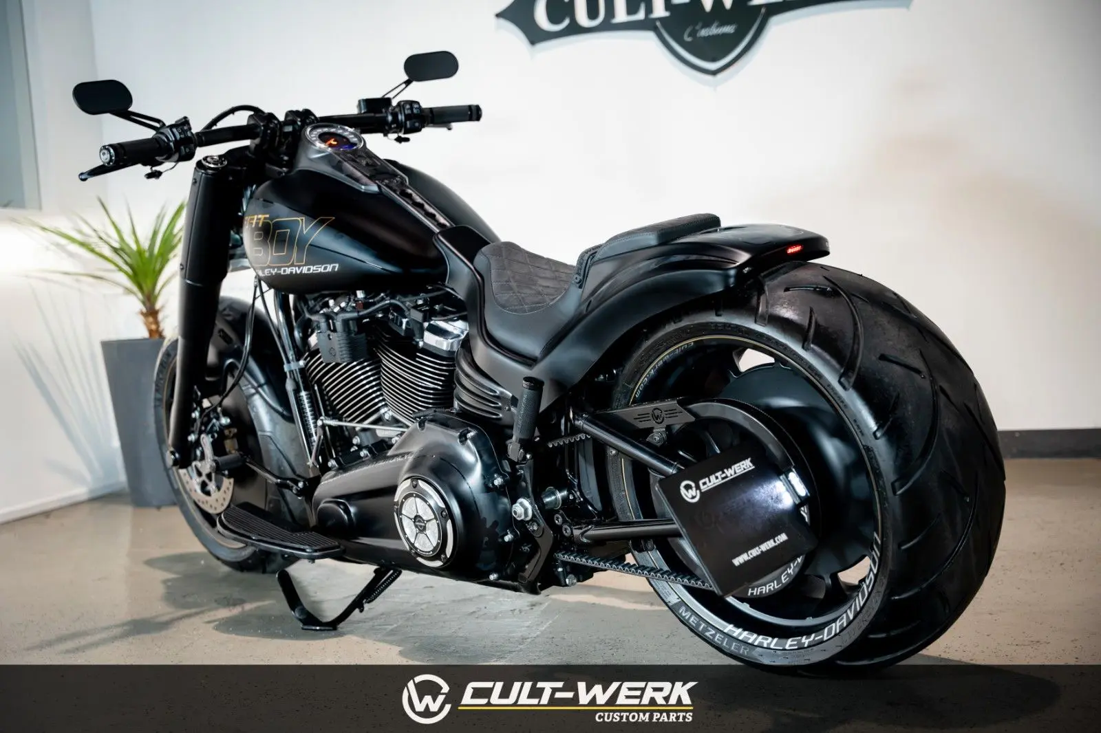 Harley-Davidson Fat Boy 114 "Black Camouflage"  by Cult-Werk