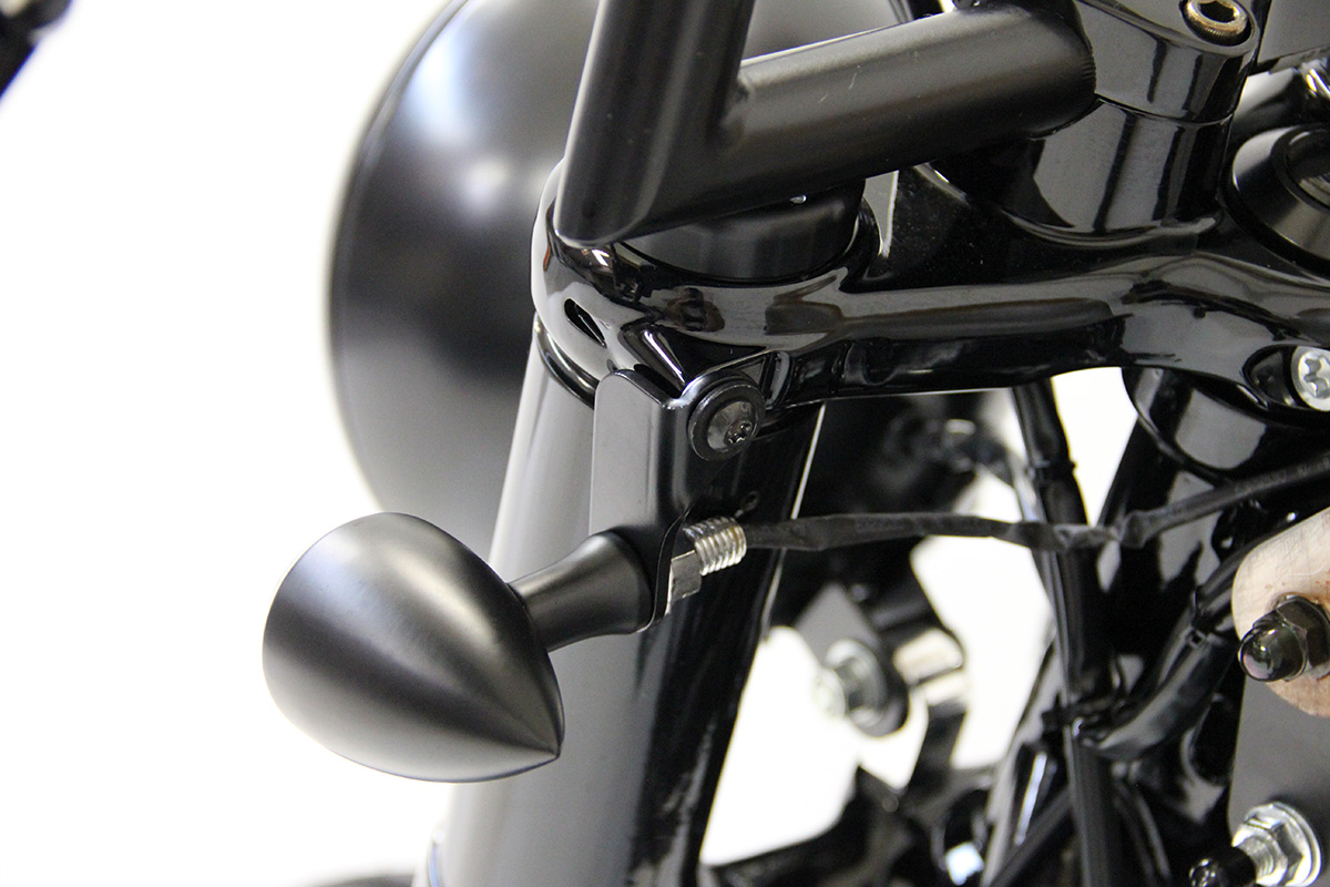 Blinkerhalter vorne (passend für Harley-Davidson Modelle: Sportster ab 2016 bis aktuell)