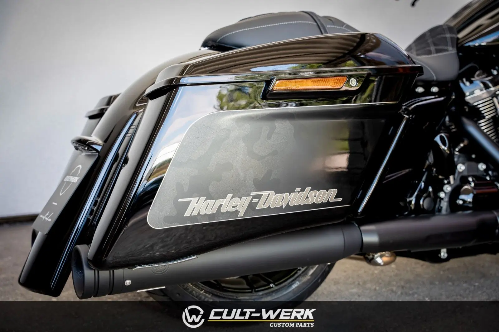 Harley-Davidson ROAD GLIDE SPECIAL 21" LUFT KLAPPE - CULT-WERK