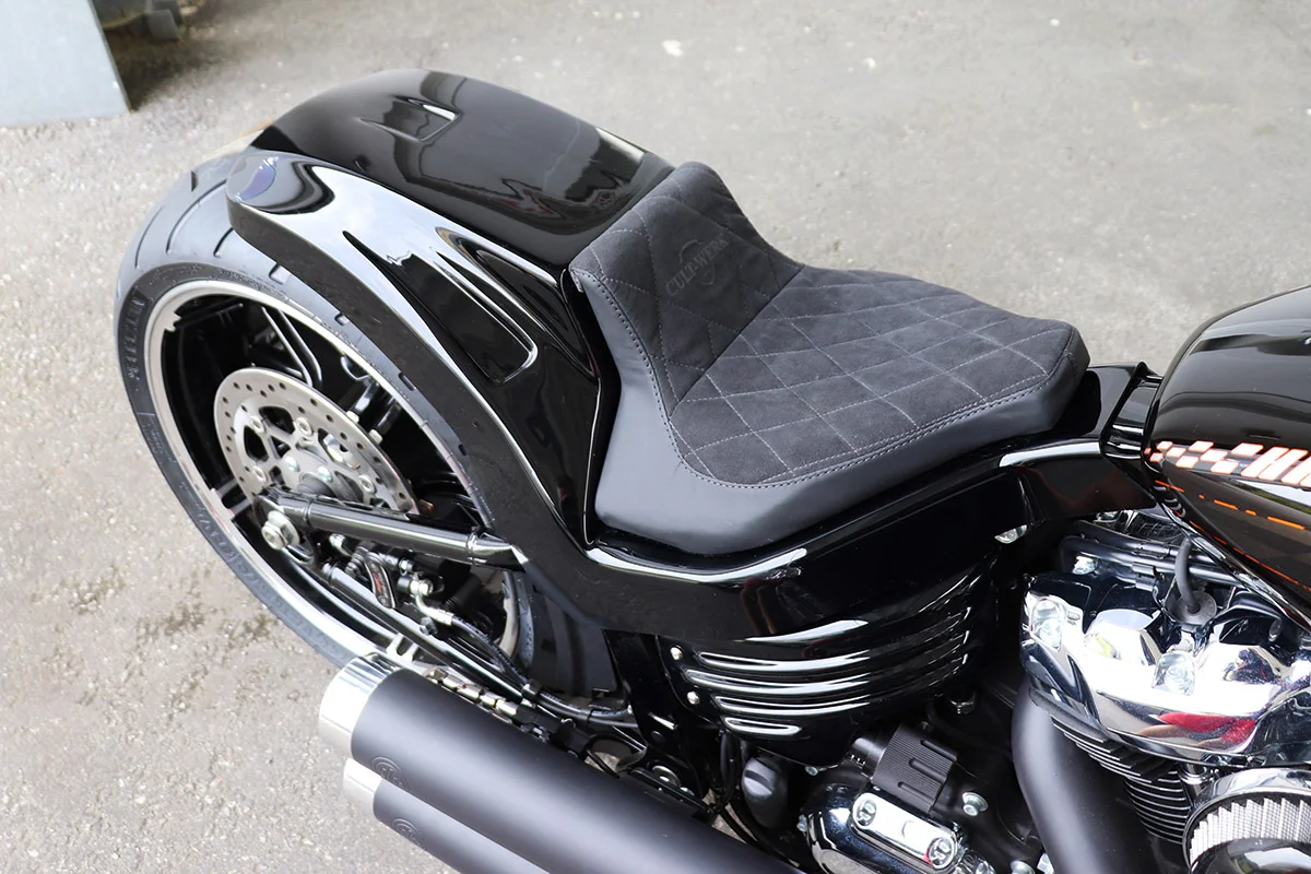 Rear conversion RACING (suitable for Harley-Davidson models: Breakout from 2018)