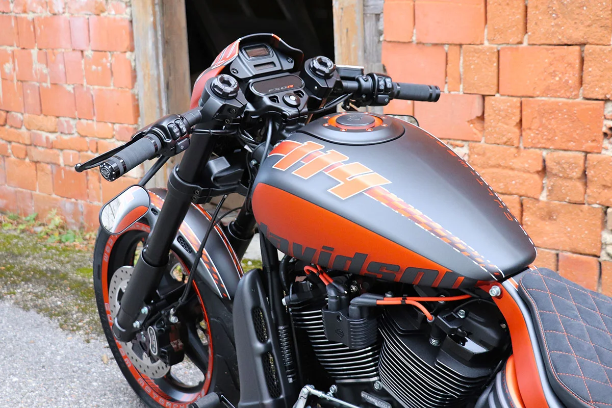 Clip-on handlebar RACING (suitable for Harley-Davidson models: FXDR from 2019, without EC / ABE)