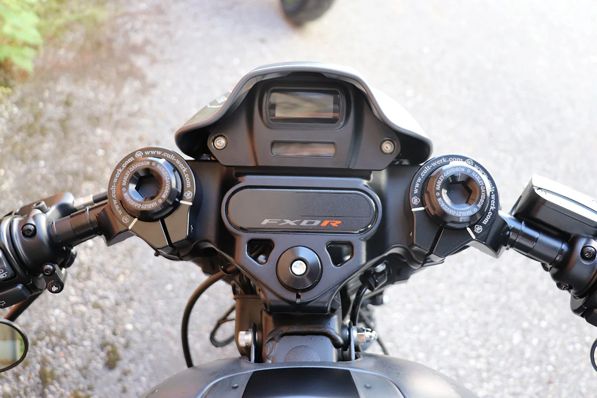 Clip-on handlebar RACING (suitable for Harley-Davidson models: FXDR from 2019, without EC / ABE)