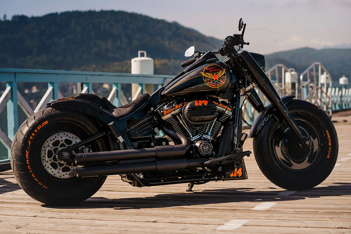 Rear conversion RACING (suitable for Harley-Davidson models: Fat Boy from 2018)