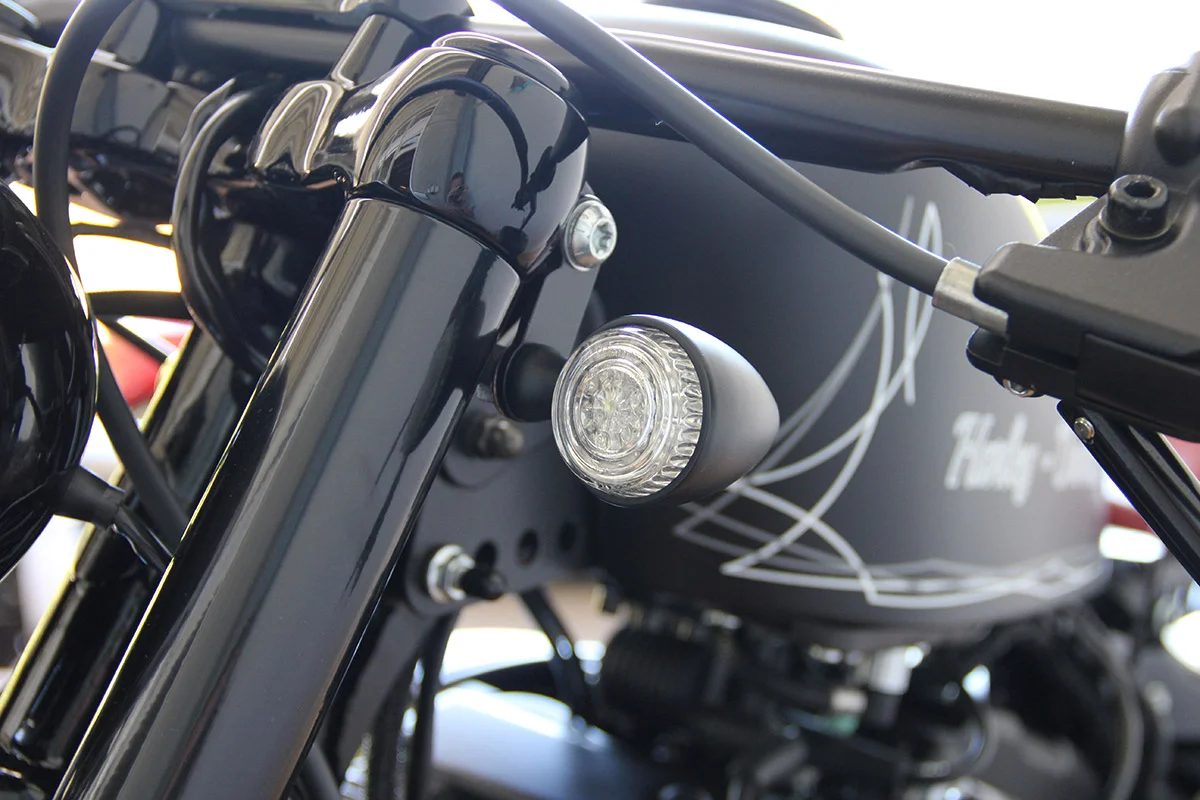 Front indicator holder (suitable for Harley-Davidson models: all Sportster up to 2015)